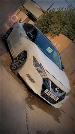 Nissan Maxima